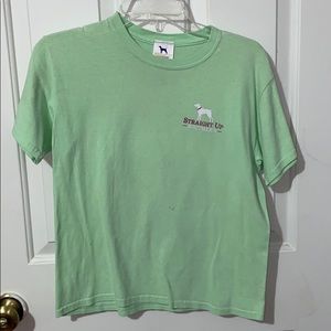 Green short sleeve t-shirt